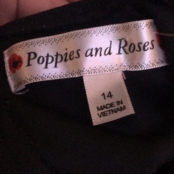 Poppies and Roses elegant black and red dress - Picture 3 of 5